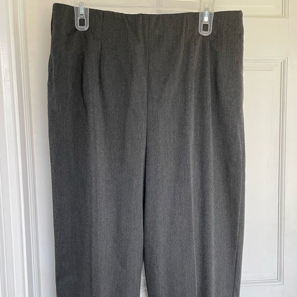 Gray Briggs, New York size 16 trousers flat elastic front - Picture 1 of 9